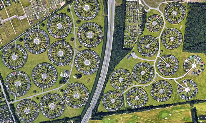 Необычный «город садов» в Дании (7 фото)