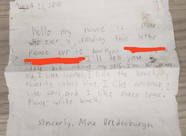 Американский мальчик бросил в океан бутылку с письмом, которую нашли 9 лет спустя (4 фото)