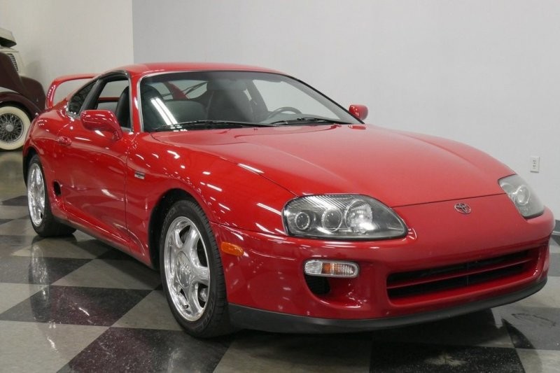 Эта Toyota Supra 1997 года будет стоить вам почти вдвое больше, чем новая Supra (20 фото + 1 видео)