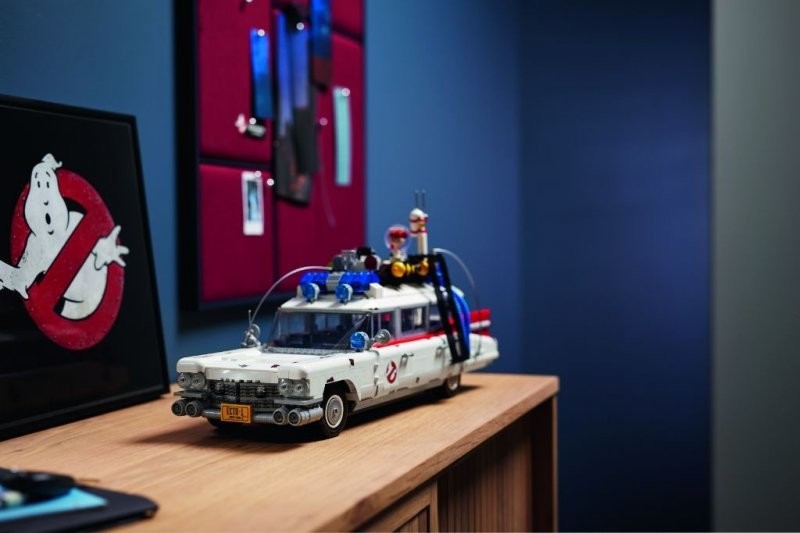 Автомобиль Cadillac ECTO-1 из «Охотников за привидениями» теперь можно собрать из LEGO (10 фото)