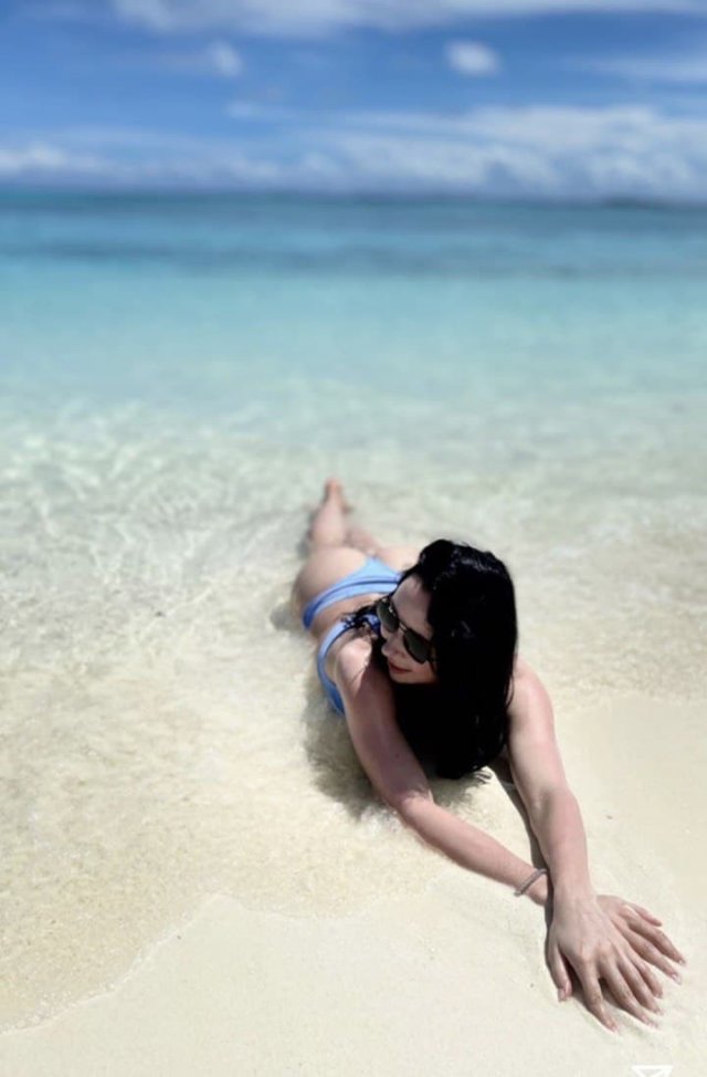 Пляжный отдых на Мальдивах Елизаветы Туктамышевой (14 фото)