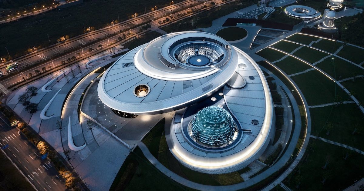 В Шанхае заработал крупнейший в мире астрономический музей (19 фото)