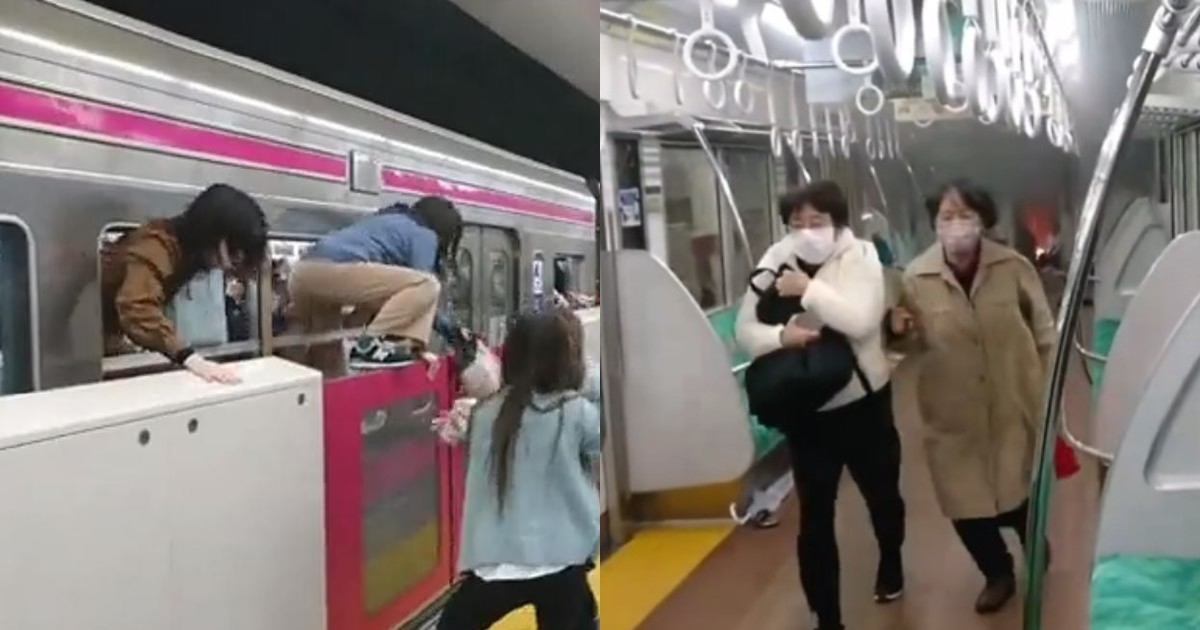 В токийском метро мужчина устроил поножовщину и поджег два вагона (4 фото + 1 видео)