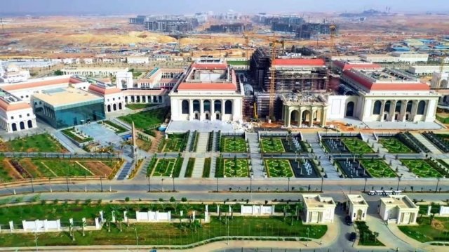 В Египте объявили конкурс на название новой столицы в 50 километрах от Каира (7 фото)