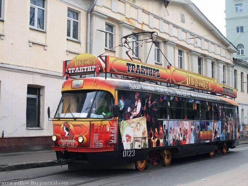 Отдам трамвай в хорошие руки: московский ретро-трактир на рельсах выставлен на продажу (4 фото)