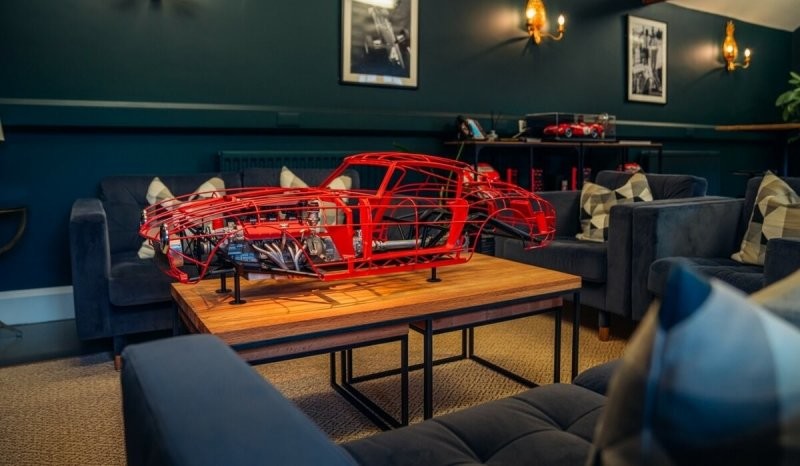 Масштабные модели двигателей Ferrari — это особый вид искусства (17 фото)