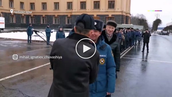 Глава Чувашской Республики вынудил начальника пожарной части подпрыгивать за ключами