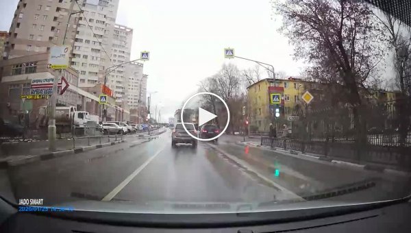 ДТП с переворотом в Подмосковье попало на видео (мат)