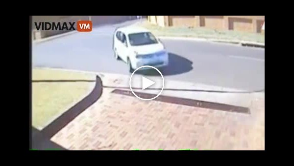 Женщина из ЮАР обратила грабителей в бегство