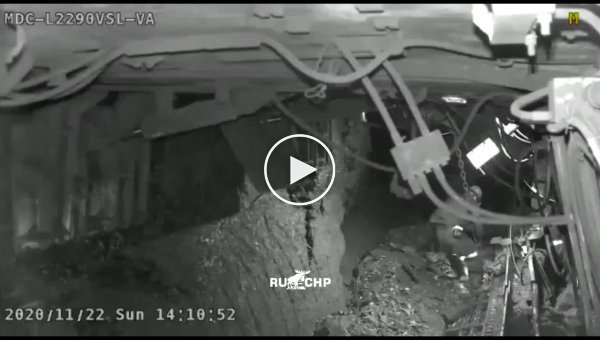 Гибель подземного горнорабочего в новокузнецкой шахте попала на видео