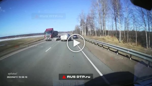 ДТП во время буксировки в Ленинградской области